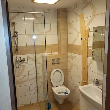 Gosciniec U Zalesia Zalewski בית הארחה וארכאלי