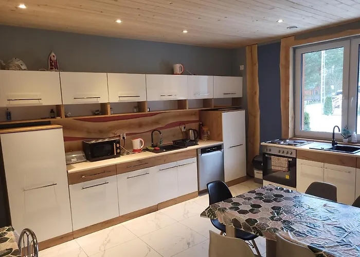 Gosciniec U Zalesia Zalewski Guest house Warchaly