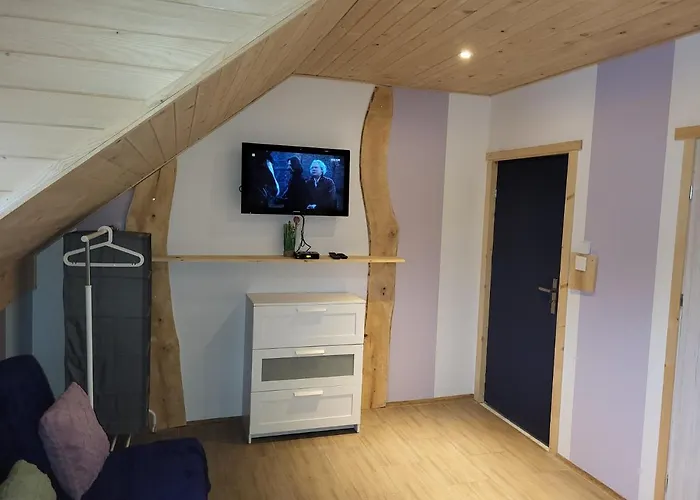 Gosciniec U Zalesia Zalewski Guest house