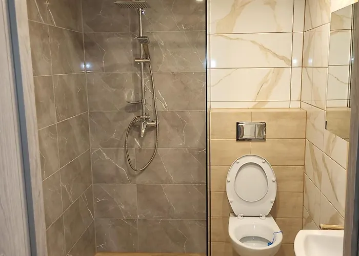 Gosciniec U Zalesia Zalewski * Warchaly